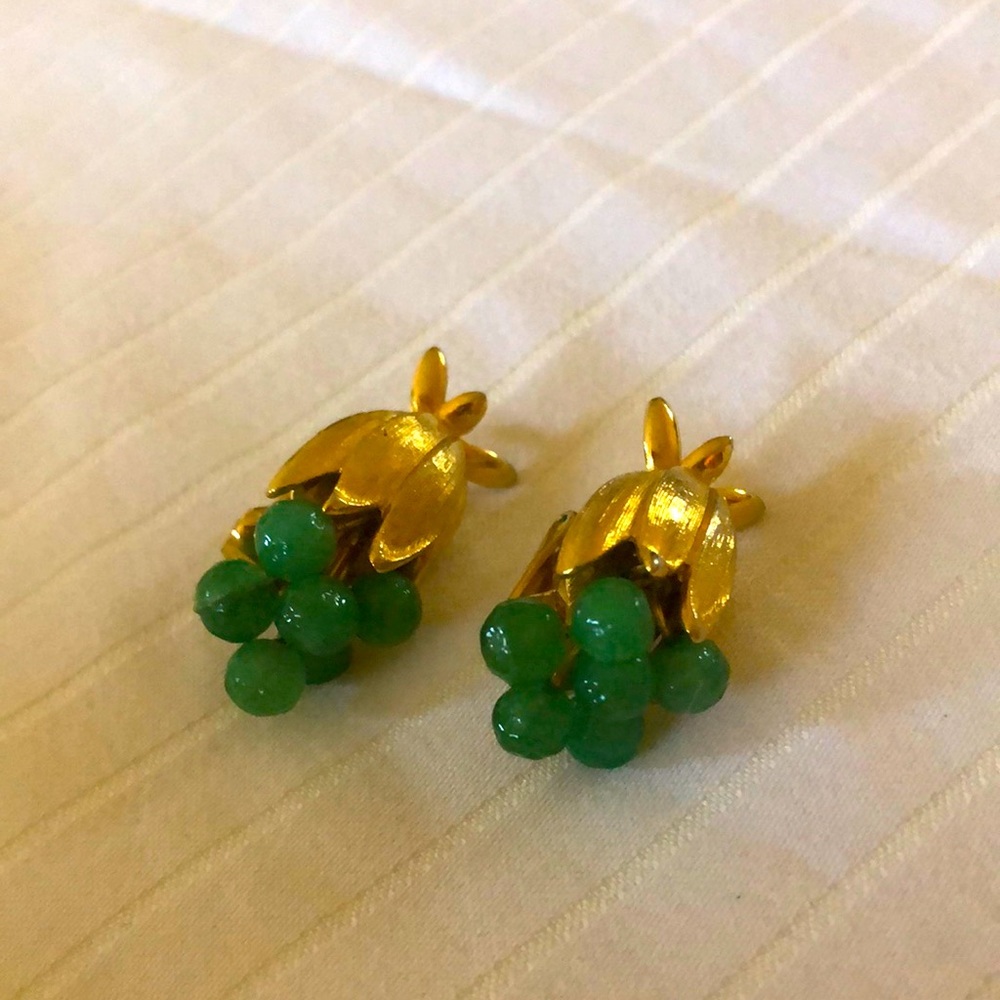 jade earring